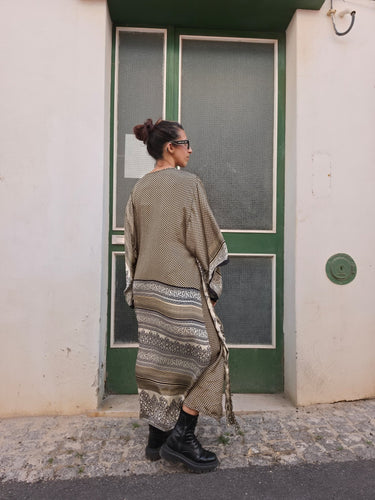 Quimono Kavya 10 - Raja Pura - Loja online de vestuário étnico