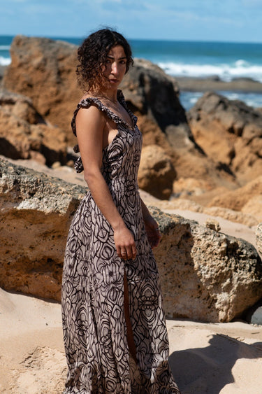 Vestido Ágata 02 vista lateral rayon fluido étnico Raja Pura