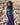 Vestido Gulabi maxi seda sari reciclado azul e roxo paisley gola franzida babados volume dramático Raja Pura - vista retrato frente