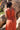 Vestido Ravi 2.0 étnico algodão terracota assimétrico textura rústica franjas Raja Pura - vista costas retrato
