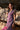 Vestido Sona maxi seda sari reciclado menta e roxo gola enrolada Raja Pura - vista retrato lado