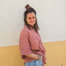 Camisa Rudra étnica unisex algodão leve rosa velho oversized nó frontal tingida mão Raja Pura