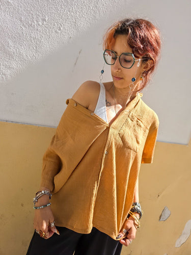 Camisa Asha étnica unisex algodão leve laranja torrado crinkle botões coco tingida mão Raja Pura