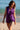 Macacão Leela curto seda sari reciclado roxo chevron decote V cintura elástica Raja Pura - vista retrato frente