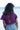 Top Vera crop seda sari reciclado vermelho paisley roxo mangas babados decote wrap laço cintura Raja Pura - vista retrato costas