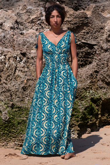 Vestido Anatólia 011 detalhe tecido seda sari reciclado padrão único Raja Pura