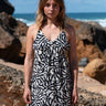 Vestido Céline 03 maxi étnico seda sari reciclado alças ajustáveis vista frente Raja Pura