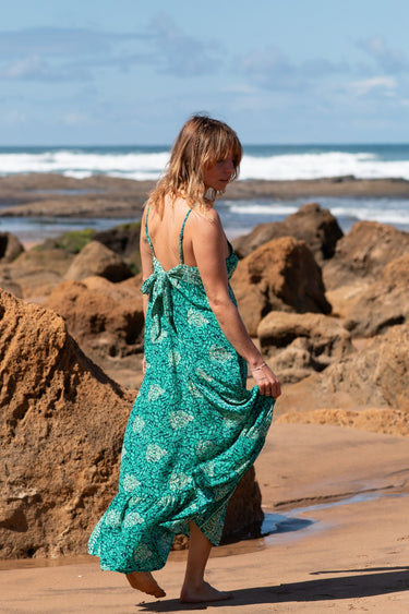 Vestido Céline 04 detalhe tecido seda sari reciclado padrão único Raja Pura