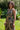 Vestido Kali maxi étnico seda padrão tribal mandala tons de castanho decote halter Raja Pura - vista retrato lado 3/4