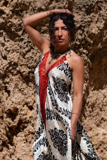 Vestido Karma 03 detalhe padrão irrepetível seda sari reciclado Raja Pura