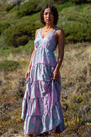 Vestido Shakti 01 vista lateral seda sari reciclado fluído Raja Pura