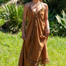 Vestido Tara maxi étnico algodão castanho franjas artesanais tribal Raja Pura - vista corpo inteiro frente